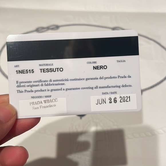 ❌❌ SOLD ❌❌ Prada Re-Edition 2000 Zip shoulder bag - Picture 13 of 14